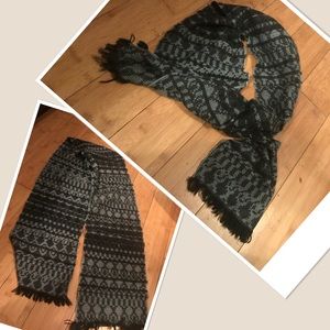 ‼️Bundle & Save‼️ Black & White🧣Scarf